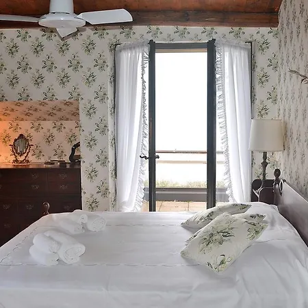 Vintage Grazia Villa *